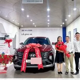 Hình ảnh hoạt động tư vấn xe tại Quảng Trị